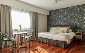 Argenta Tower Hotel & Suites